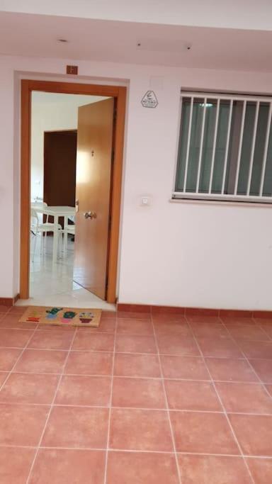 דניה Toto&Koko Apartment מראה חיצוני תמונה